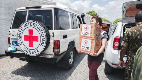 Cruz Vermelha e escoteiros pedem voluntários para combate à covid-19