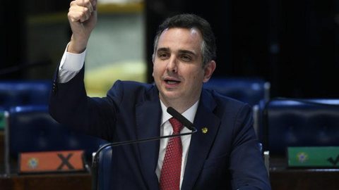 Novo presidente do Senado defende permanência do auxílio emergencial na pandemia