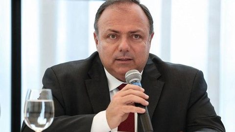 Estoques de hidroxicloroquina no país estão zerados, diz Pazuello