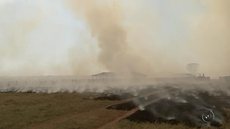 Incêndio atinge fazendas e área de preservação ambiental
