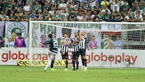 Palmeiras chega a 35% dos gols em bolas paradas e tem semana cheia para aprimorar jogada