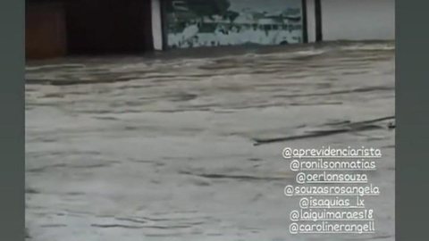 Centro de canoagem da cidade de Isaquias é inundado em enchente