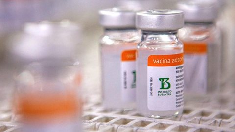 Butantan entrega mais 2 milhões de doses da CoronaVac ao Ministério da Saúde nesta quarta