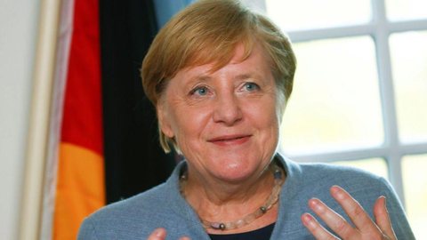 Merkel: Alemanha pode chegar a 19.200 casos de coronavírus por dia