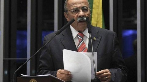 PF apreende dinheiro na cueca de vice-líder do governo Bolsonaro