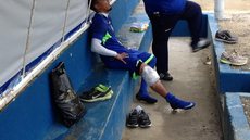 Ex-Corinthians, Rosinei troca socos com técnico Ney da Matta em treino do CSA
