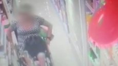 Cadeirante é detida suspeita de furtar cosméticos de farmácia; vídeo