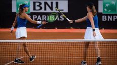 Tênis: Luisa Stefani e Hayley Carter alcançam semifinal em Roma