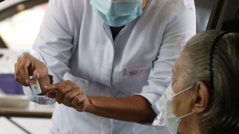 SP quer concluir vacinação de pessoas com comorbidades até julho