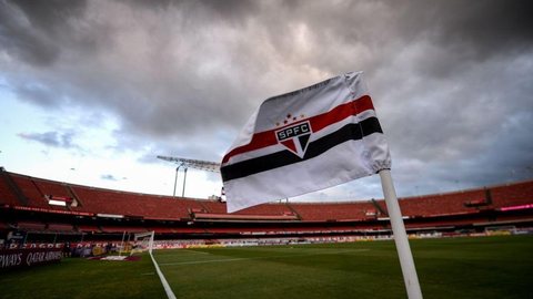Governo de SP libera 100% do público em jogos de futebol nos estádios