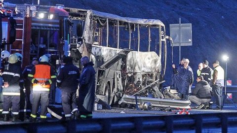 Acidente com ônibus mata 45 na Bulgária; 12 crianças estão entre as vítimas