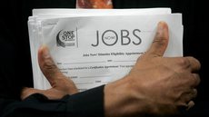 Desemprego nos EUA cai para 3,7% em setembro, menor taxa em quase 50 anos