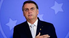 Bolsonaro assina MPs que abrem caminho para nova rodada do auxílio emergencial