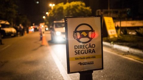 Operação ‘Direção Segura’ autua motoristas durante blitze em Novo Horizonte