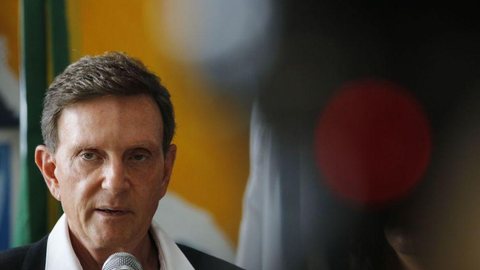 TRE torna Crivella inelegível até 2026 por abuso de poder político