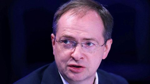Negociador russo confirma “conversas longas” com Ucrânia