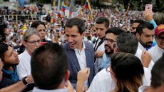 Guaidó retorna à Venezuela e pede mobilização para a libertação do país