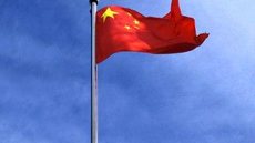 China comprova  sinais de covid-19 em alimentos importados do Brasil: suspensão