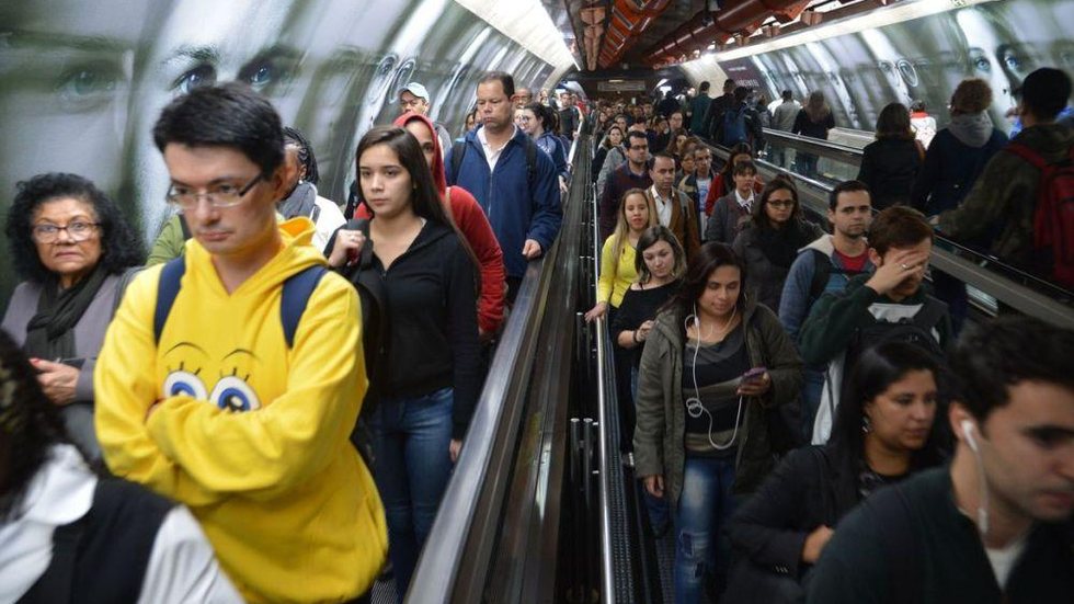 Linha Azul do metrô vai fechar durante a maior parte deste domingo