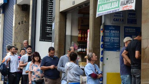 AGU: fechamento de lotéricas limita pagamento de benefícios sociais