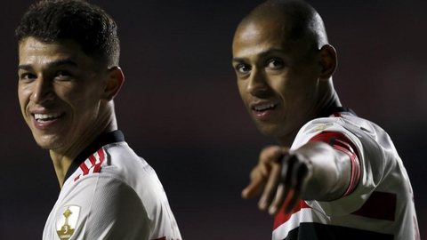 São Paulo empresta Orejuela e Bruno Alves para o Grêmio