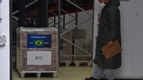 Butantan entrega 1 milhão de doses da CoronaVac nesta quarta