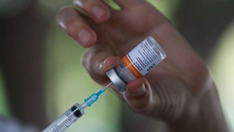 Ministério envia lote de 3,5 milhões de doses de vacina a estados e DF