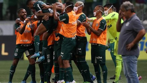 Análise: Palmeiras define vitória em 27 minutos com jogo agressivo e mostra evolução no seu estilo