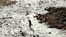 Sentinela: como vive a tribo isolada da Índia que matou um jovem aventureiro americano com flechas