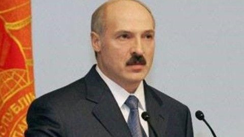 Após EUA, União Europeia não reconhece Lukashenko como presidente de Belarus