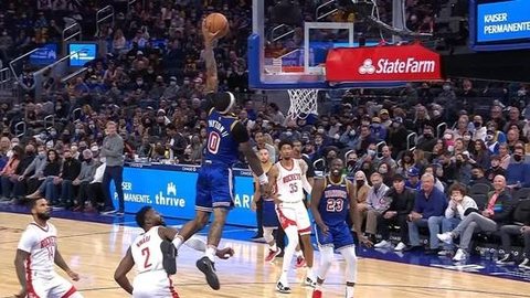 NBA tem marca de Durant, jogadores no chão e presente de Giannis