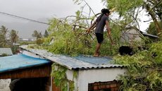 Ciclone deixa seis mortos e 44 mil desalojados em Madagáscar