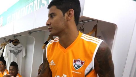 Jogador do Fluminense sofre acidente grave em Rio Preto