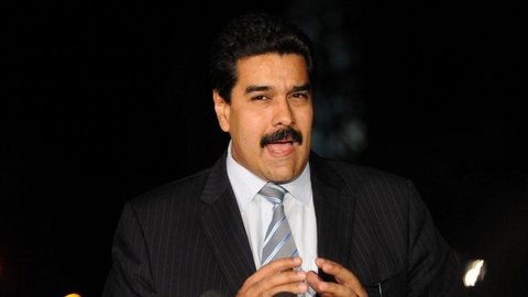 Maduro diz esperar retomada de diálogo com os EUA