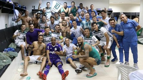 Bicampeão brasileiro pelo Palmeiras, Jailson destaca Felipão: “Formamos uma família”