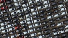 China confirma suspensão de tarifas a veículos e peças americanos