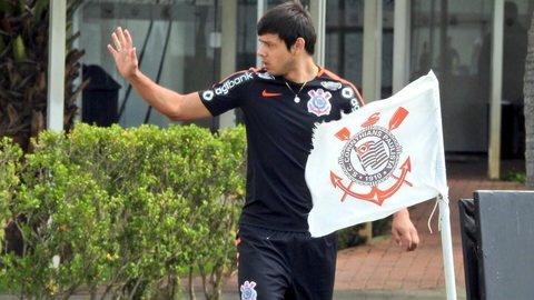 Romero é convocado por Osorio para amistoso com o Paraguai e desfalca o Corinthians