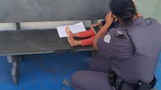 PM resgata menino de 3 anos mantido nu dentro de barril em SP
