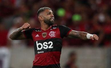 Flamengo libera marca para máscaras contra covid-19