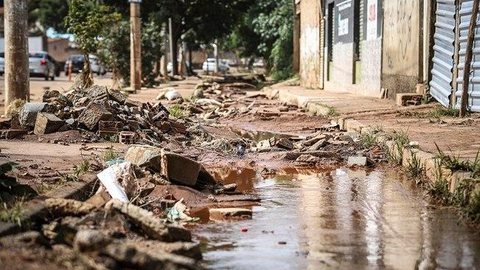 Chuvas em BH: prefeitura deixou de gastar R$ 1 bilhão em obras, diz deputado