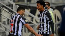 Análise: pontas voltam, e líder Atlético-MG enterra eliminação com vitória crucial pelo Brasileiro