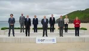 Líderes do G7 prometem aumentar isolamento econômico da Rússia