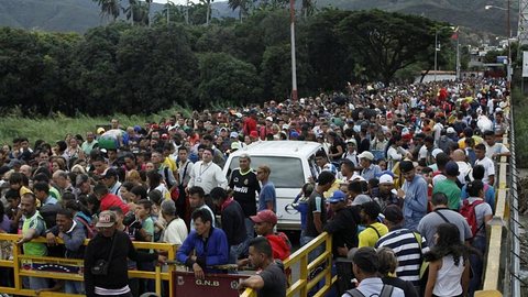 ONU diz que quase 2 milhões de pessoas deixaram a Venezuela desde 2015