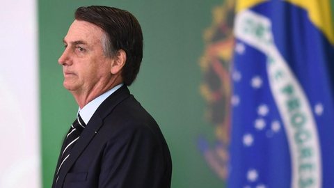 Após decisão do TSE, partido de Bolsonaro faz registro em cartório