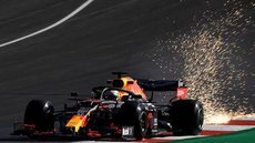 Fórmula 1: Verstappen e Stroll batem em treino para GP de Portugal