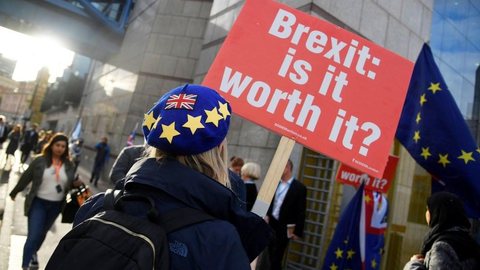 Europeu ou não, Reino Unido dará prioridade a imigrantes qualificados depois do Brexit