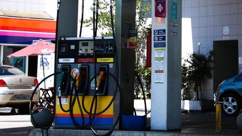 Preços de gasolina e diesel aumentam