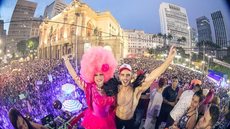 Blocos de Carnaval como Domingo Ela Não Vai e Minhoqueens vão tocar em ‘Virada da vacina’ em SP
