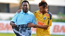 Neymar parabeniza Pelé pelos seus 80 anos