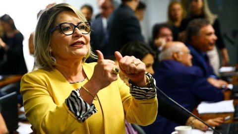 TSE cassa mandato da senadora Selma Arruda